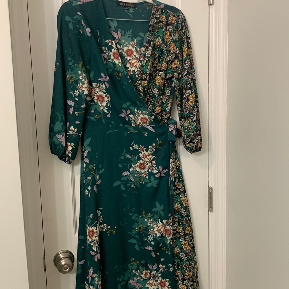 Medium wrap dress 26” waist 41” long floral fabric 100% polyester 3/4 sleeves